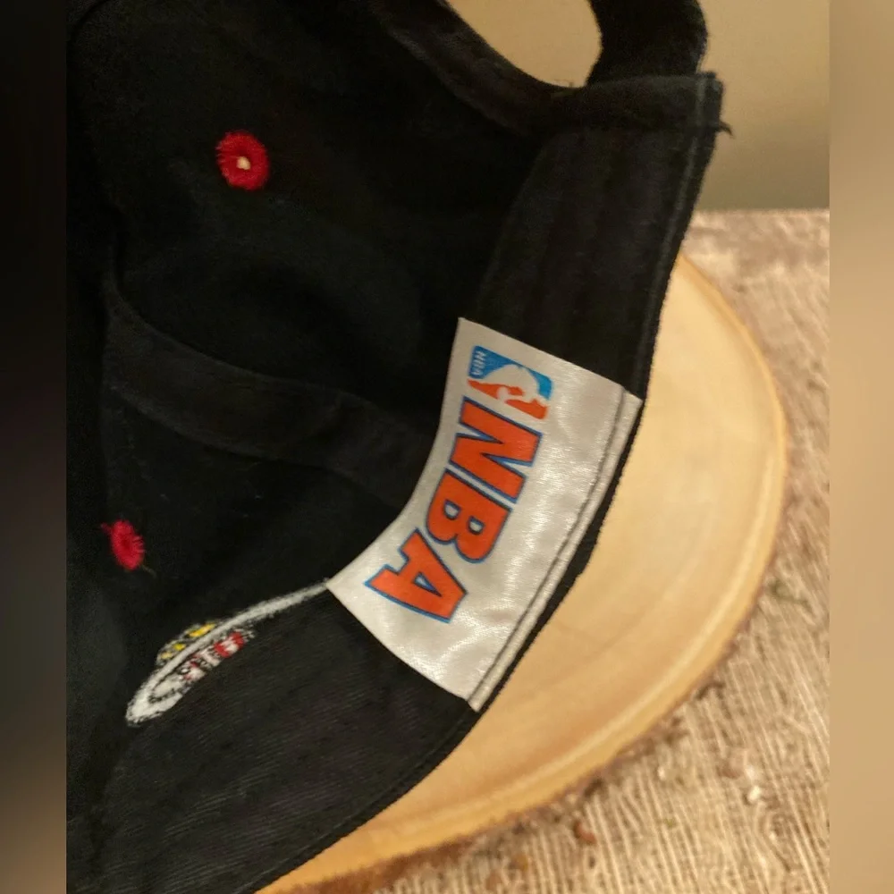 Men's Black/Red NBA Miami‎ Heat Script Up Adjustable Cap Hat